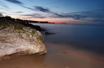 How to take long exposure photos on a smartphone