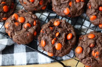 Dark Chocolate Cookies – Cookies and Cups