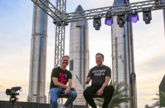 SpaceX’s Satellite Cellular Service To Launch In 2024